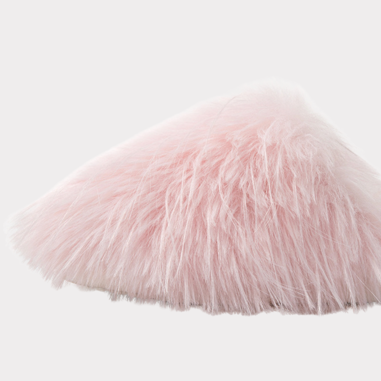 Faux fur closed toe slippers
