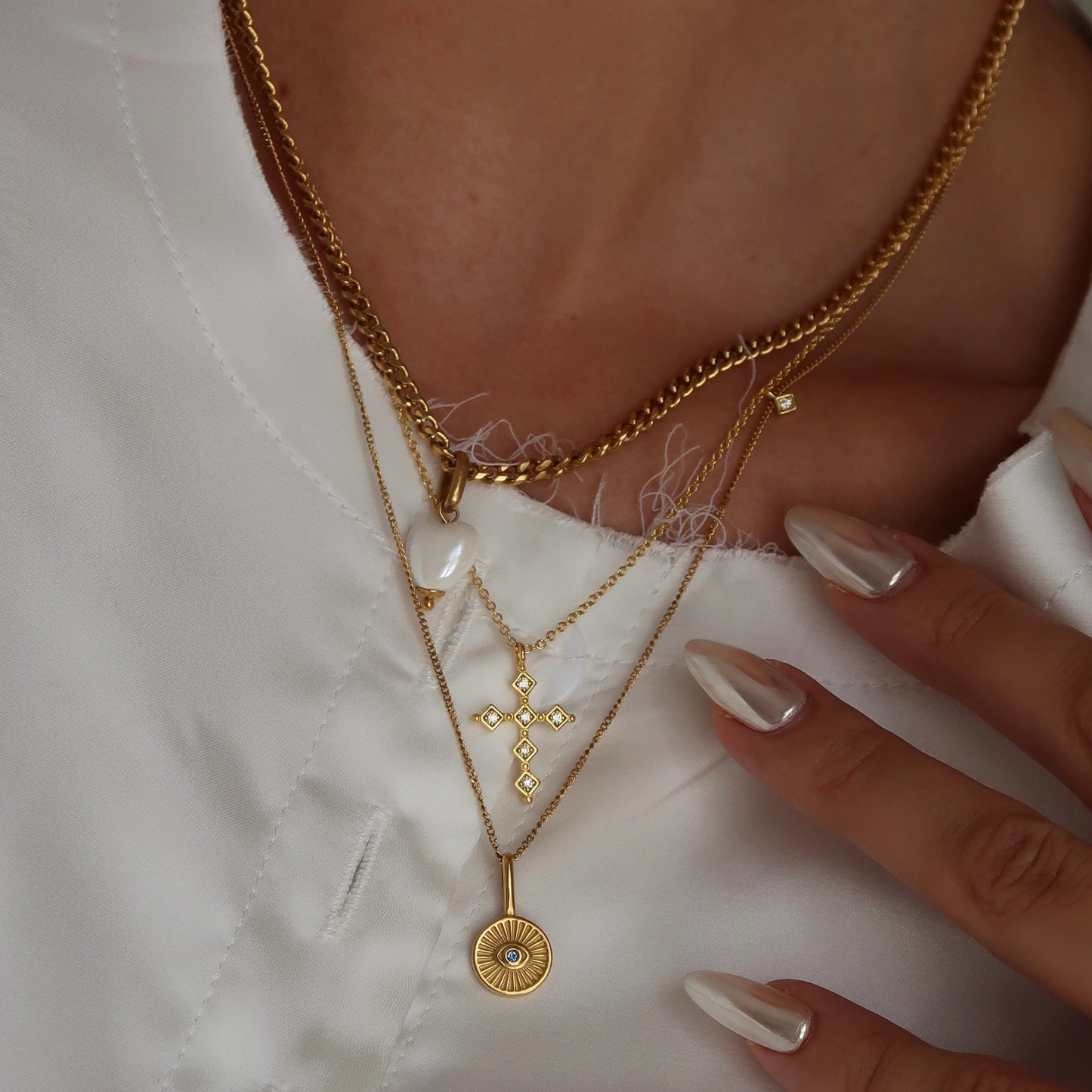 Evil Eye Necklace – Gold Protection Pendant for Good Energy