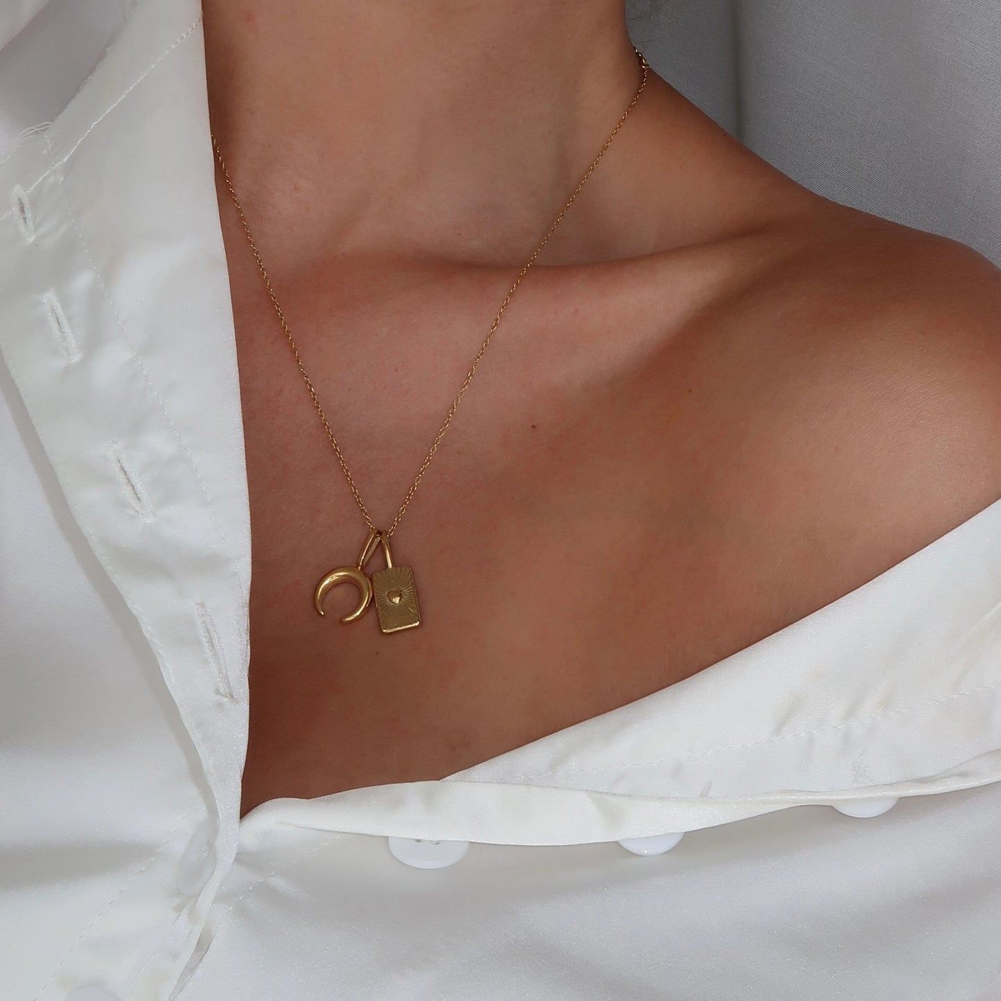 Affirmation Necklace – “I Am One Of A Kind” Gold Pendant